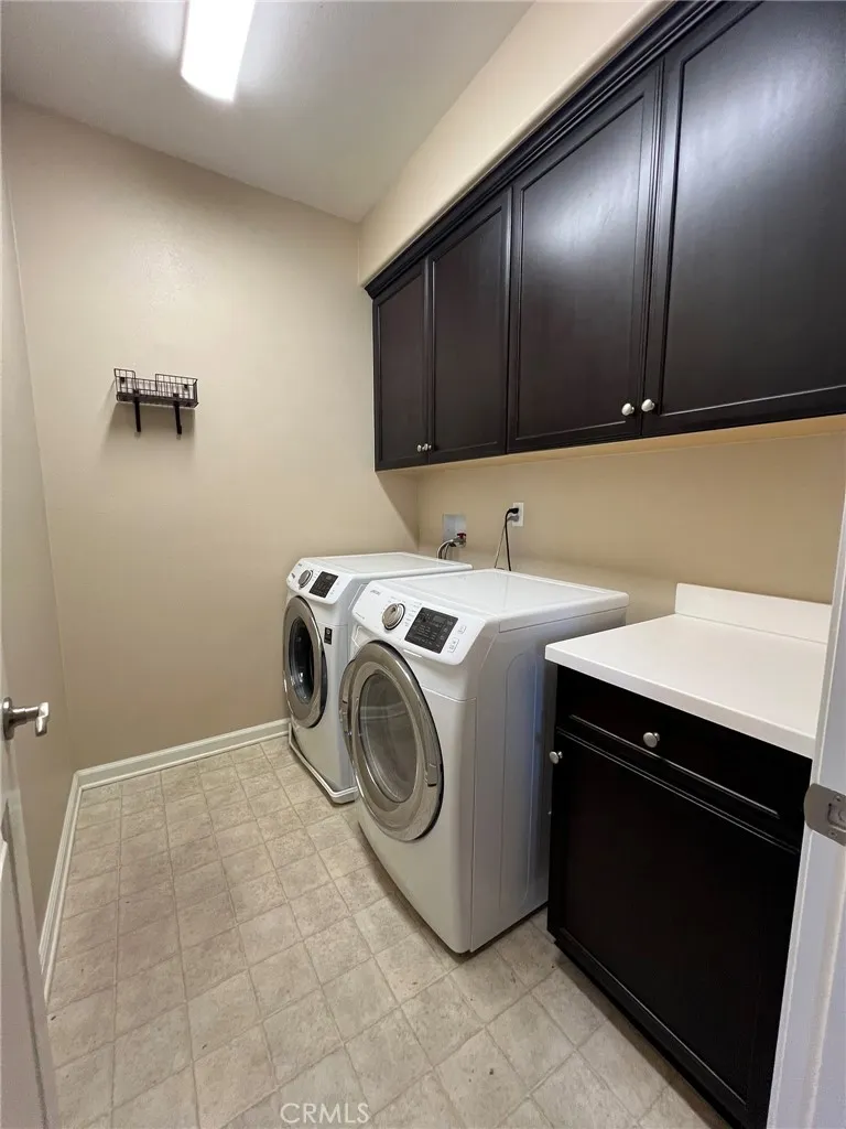 31888 Calle Luz Temecula, CA 92592