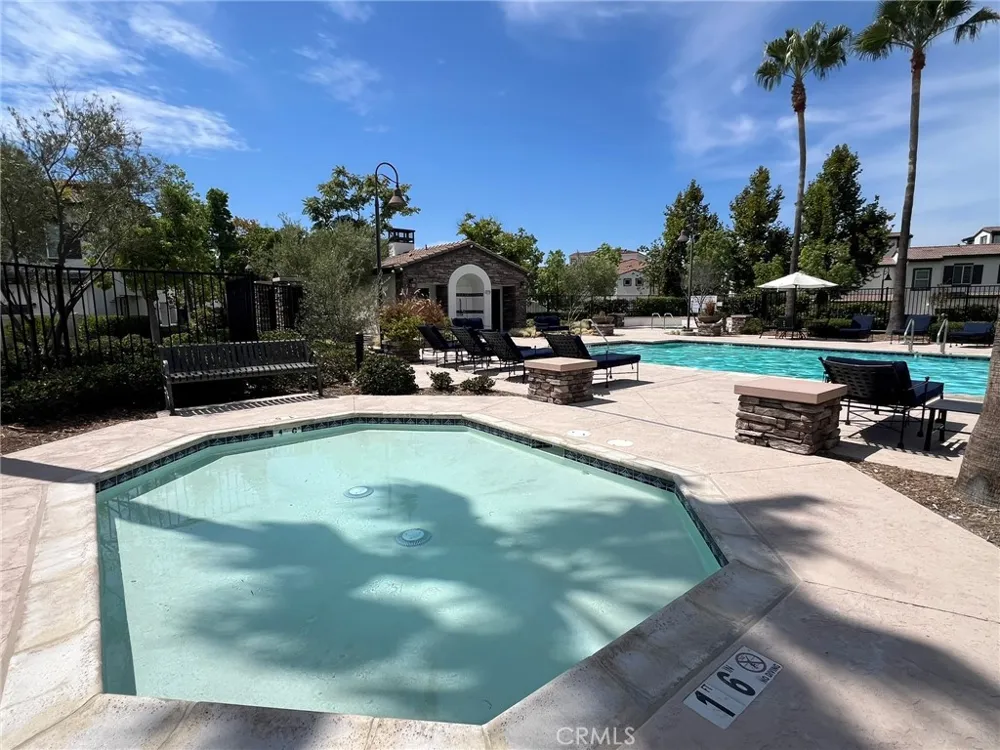 31888 Calle Luz Temecula, CA 92592