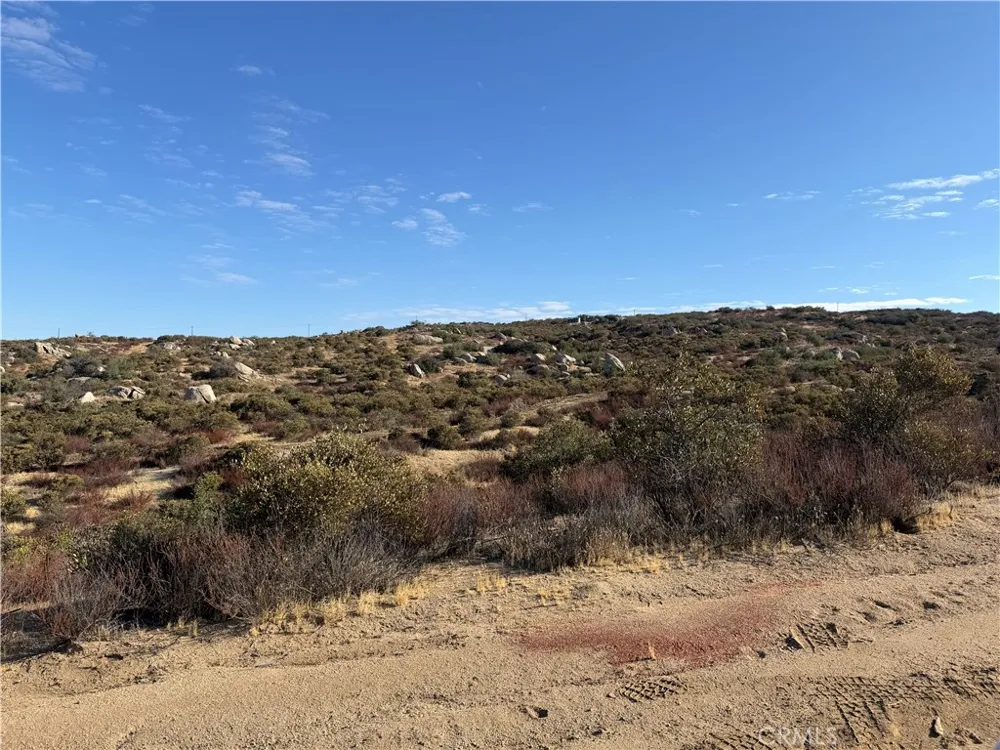 44530 Lewis Valley Hemet, CA 92544