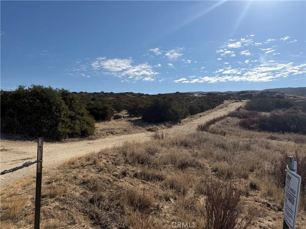 44530 Lewis Valley Hemet, CA 92544