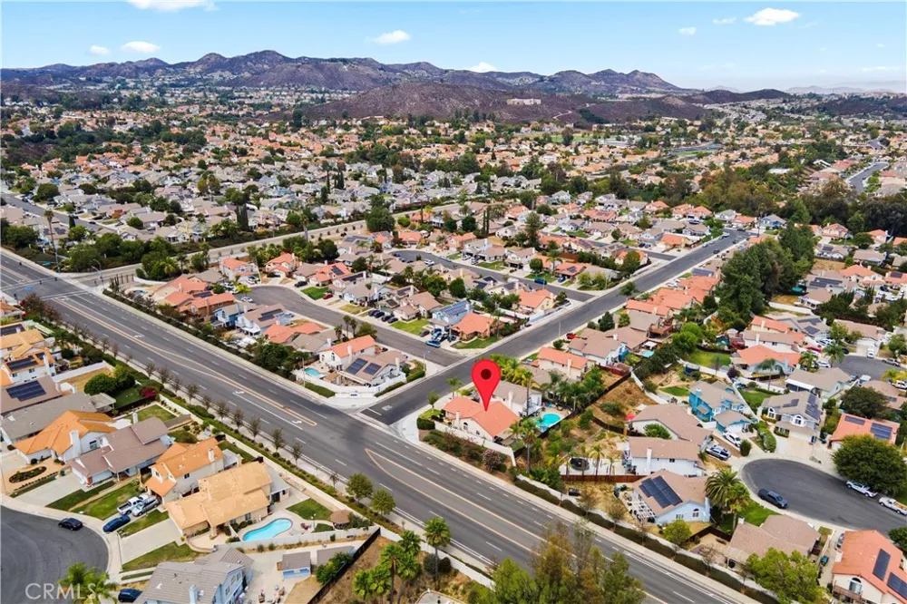 39998 Quigley Murrieta, CA 92562