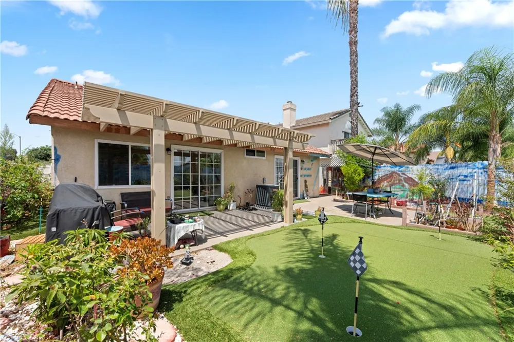 39998 Quigley Murrieta, CA 92562