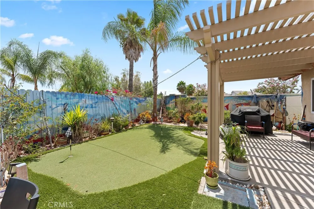 39998 Quigley Murrieta, CA 92562