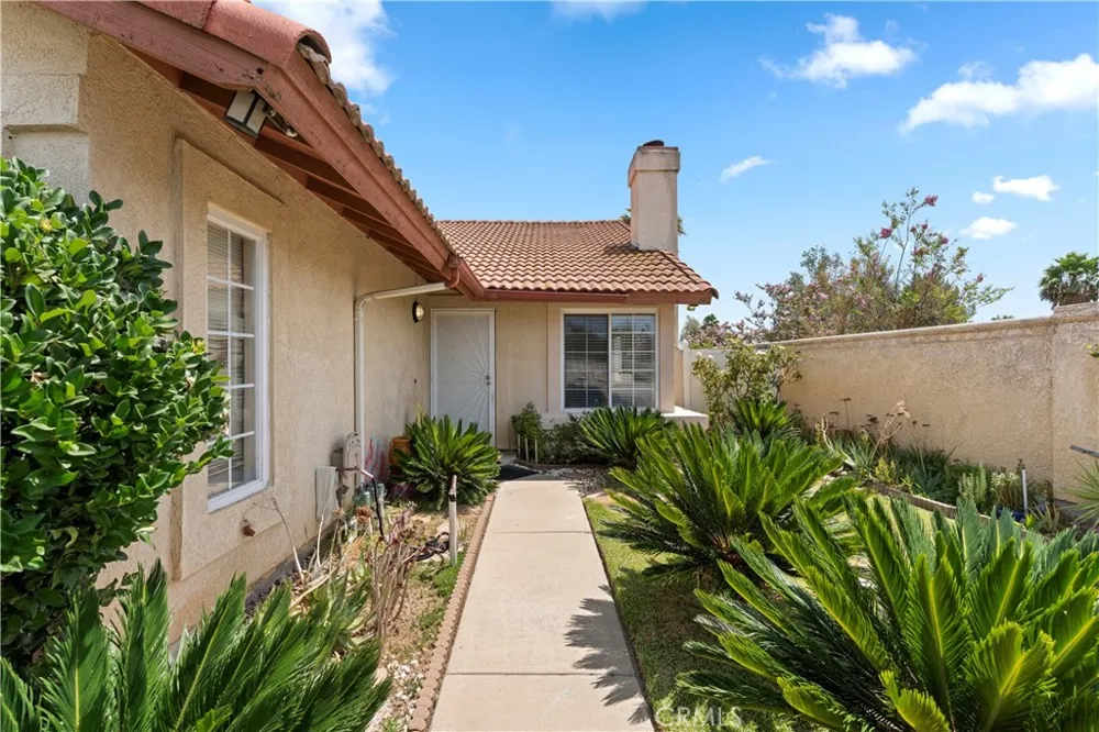 39998 Quigley Murrieta, CA 92562