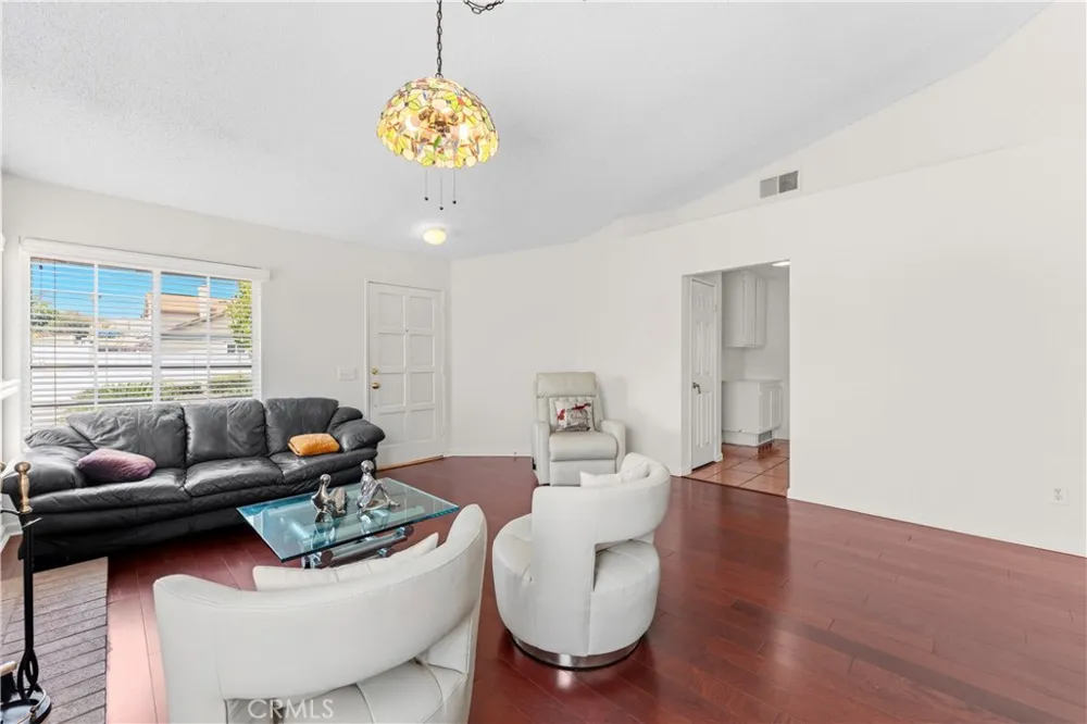 39998 Quigley Murrieta, CA 92562