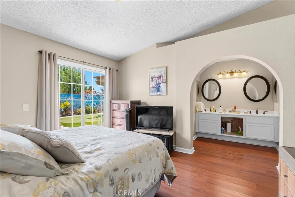 39998 Quigley Murrieta, CA 92562