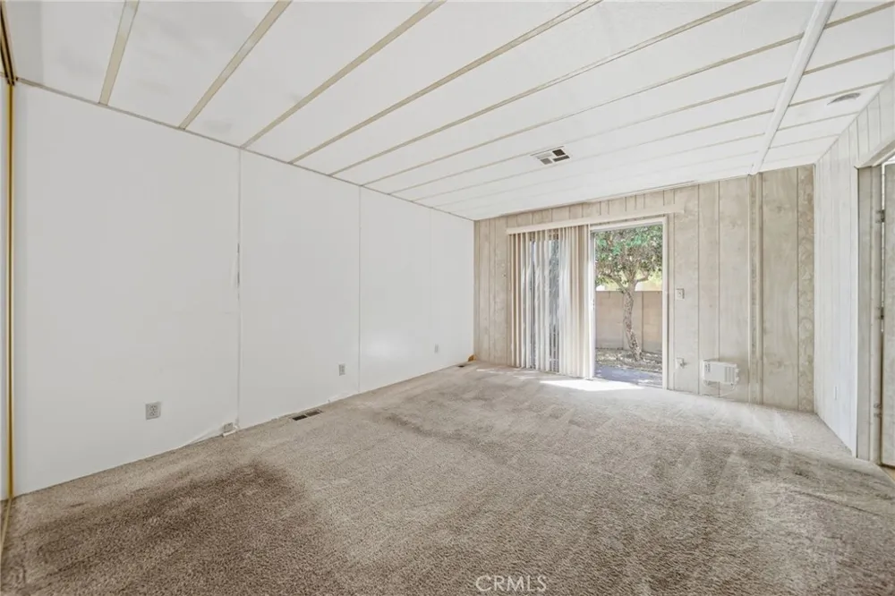 924 San Francisco Hemet, CA 92543