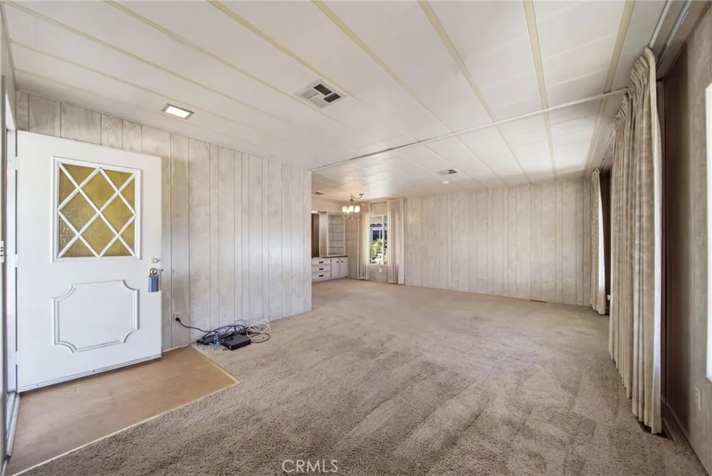924 San Francisco Hemet, CA 92543