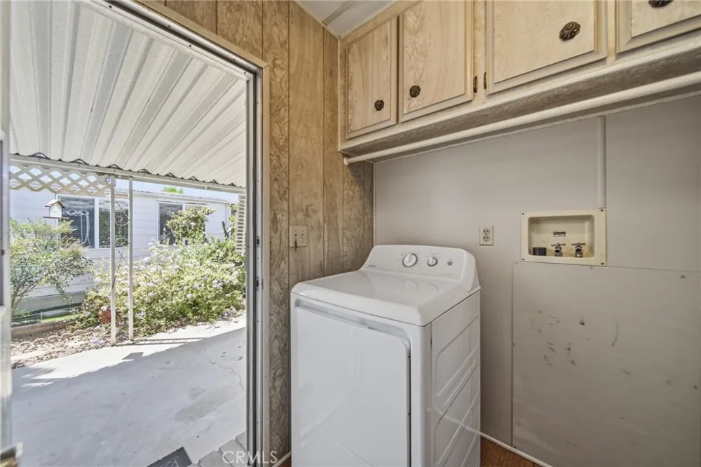 924 San Francisco Hemet, CA 92543