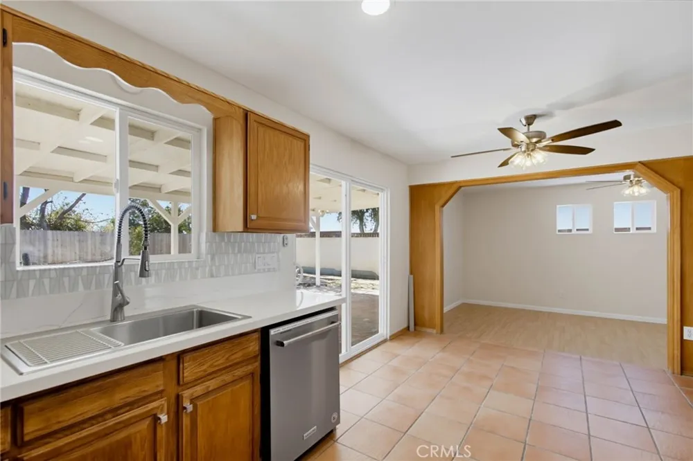 2816 Louise Street Oceanside, CA 92056