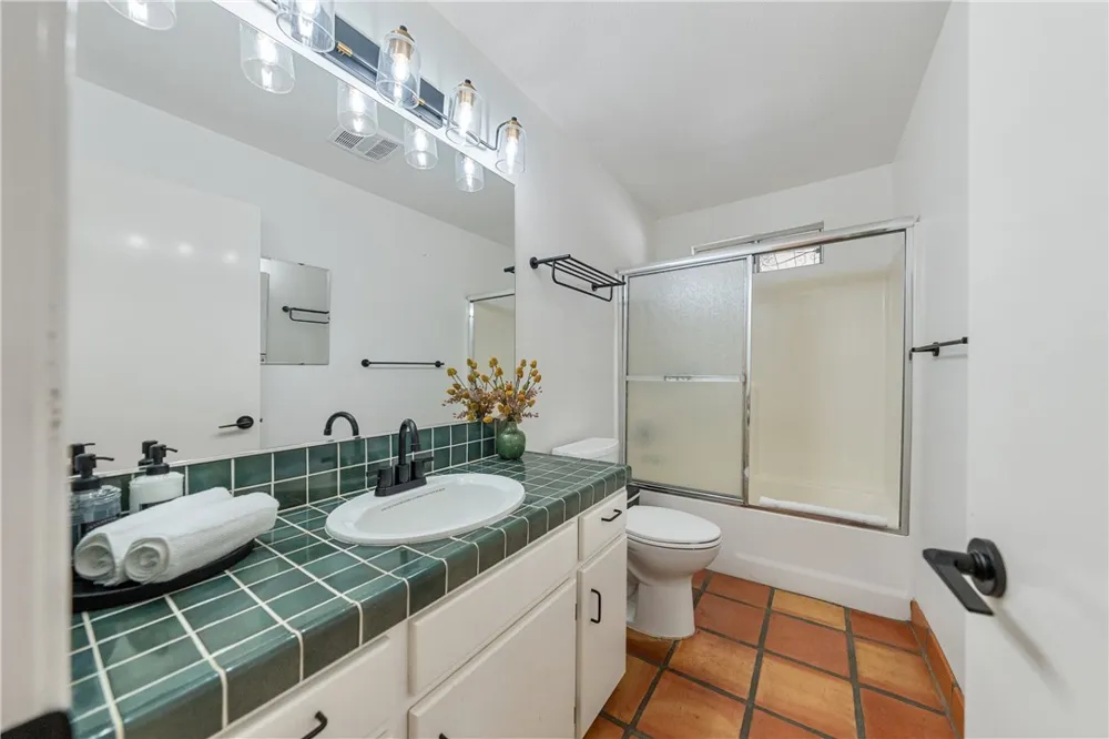 58328 Bonanza Yucca Valley, CA 92284