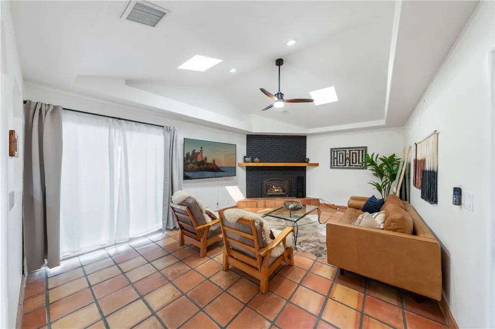 58328 Bonanza Yucca Valley, CA 92284