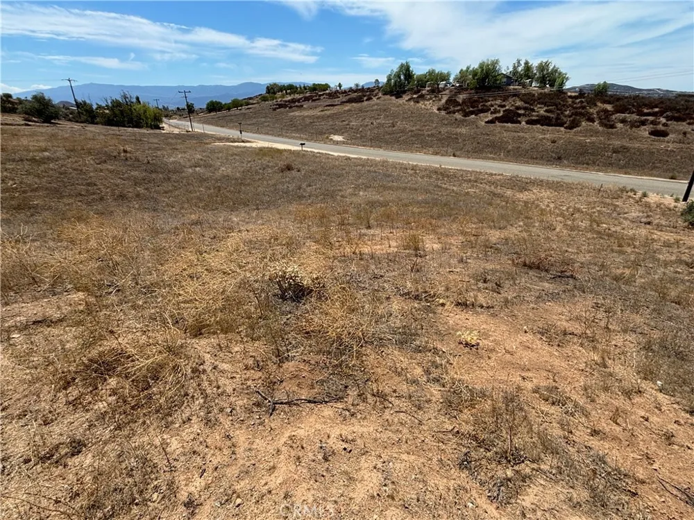 San Ignacio Road Sage, CA 92544