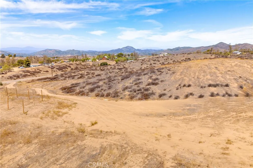 San Ignacio Road Sage, CA 92544