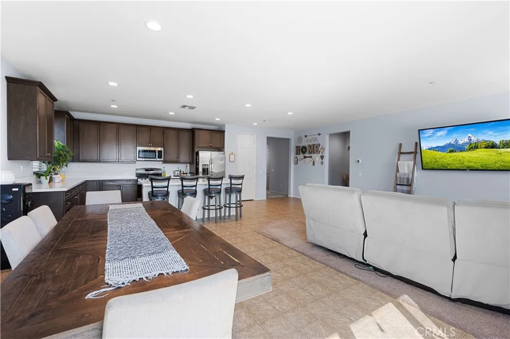 3105 Produce Street Perris, CA 92570