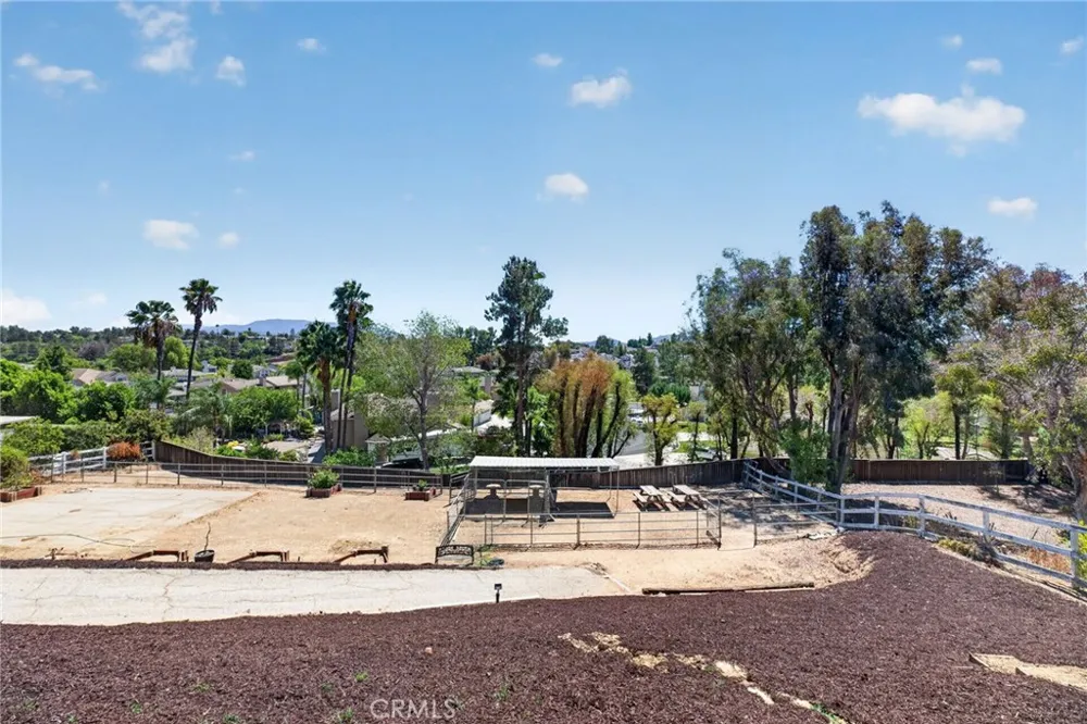 30701 Del Rey Temecula, CA 92591