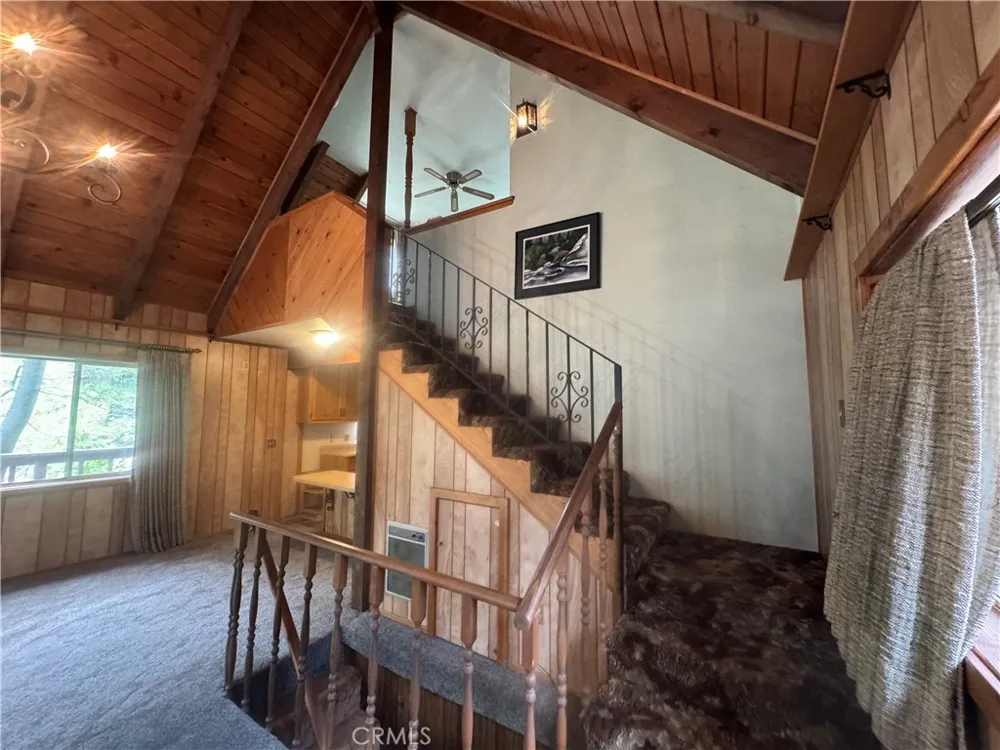 53460 Country Club Idyllwild, CA 92549