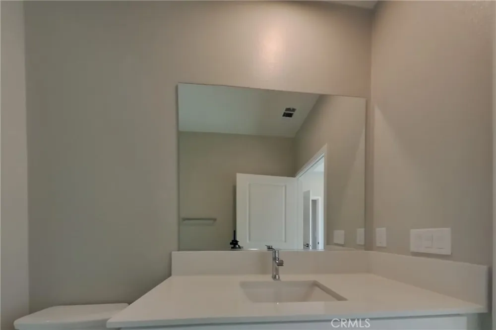 611 Citron Street #2 Corona, CA 92882