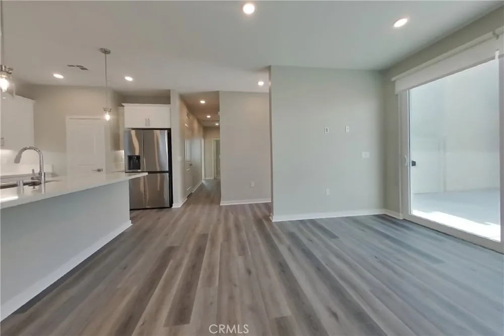 611 Citron Street #2 Corona, CA 92882