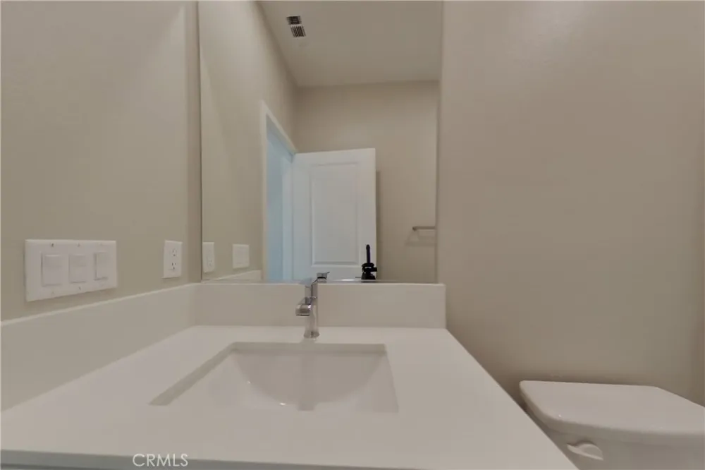 611 Citron Street #2 Corona, CA 92882