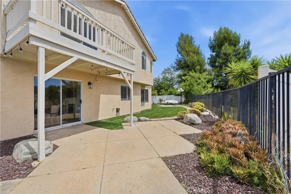 32063 Corte Bonilio Temecula, CA 92592