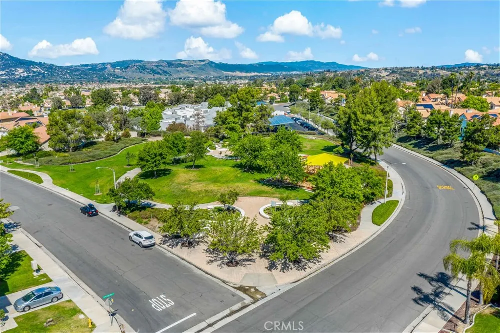 32063 Corte Bonilio Temecula, CA 92592