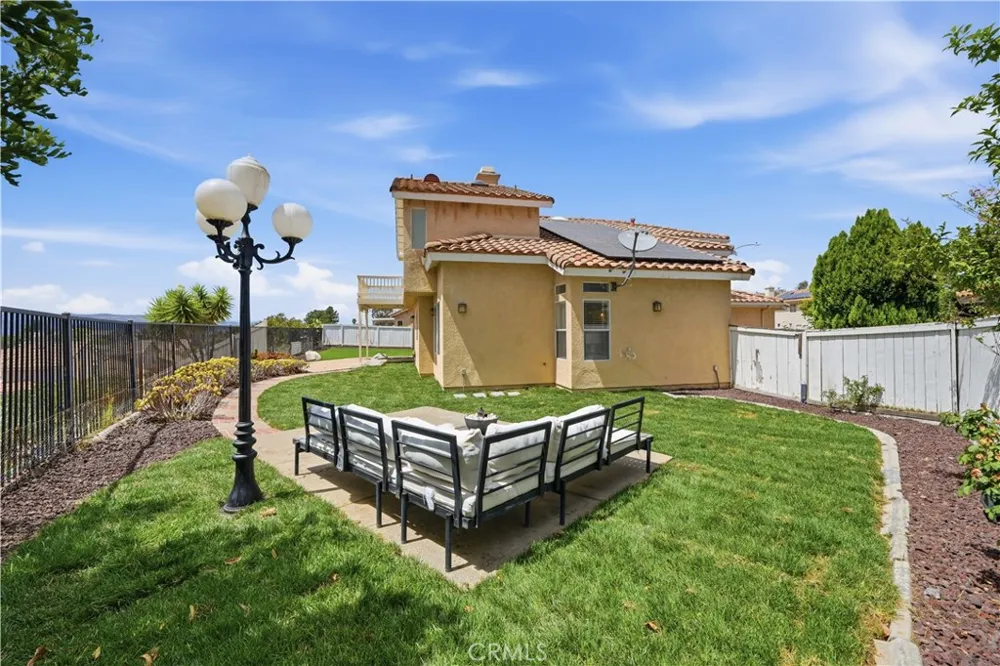 32063 Corte Bonilio Temecula, CA 92592