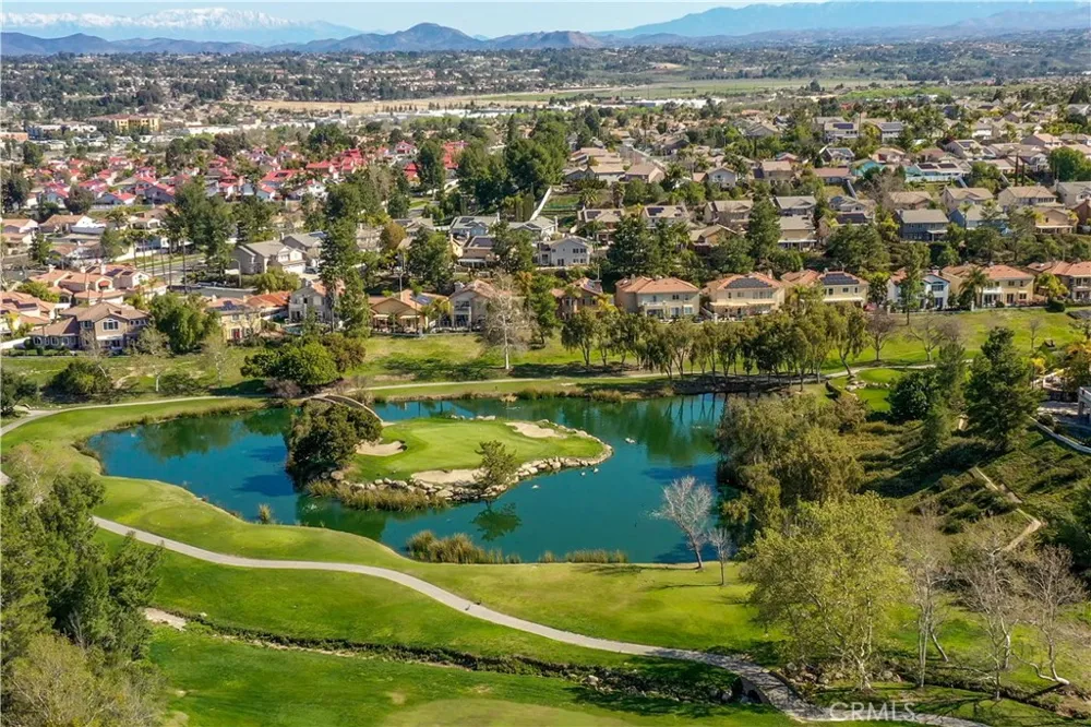 32063 Corte Bonilio Temecula, CA 92592