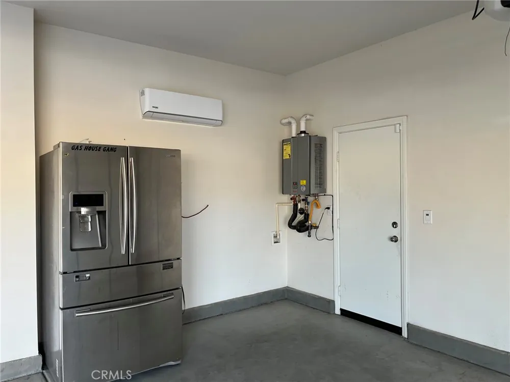 1937 Old Canyon Hemet, CA 92545