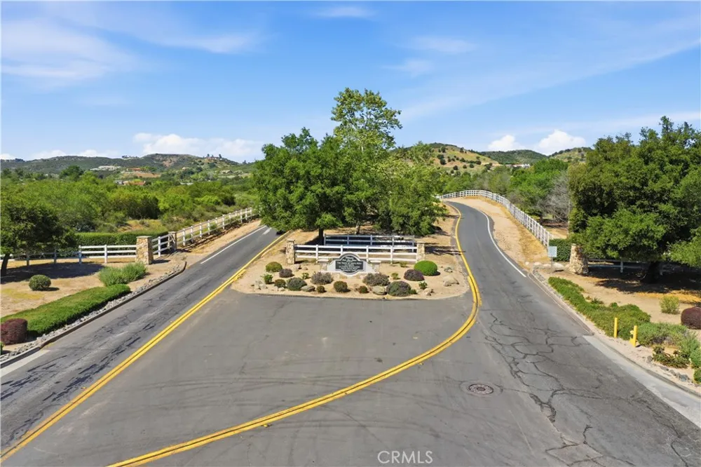 Paseo Chaparro Murrieta, CA 92562