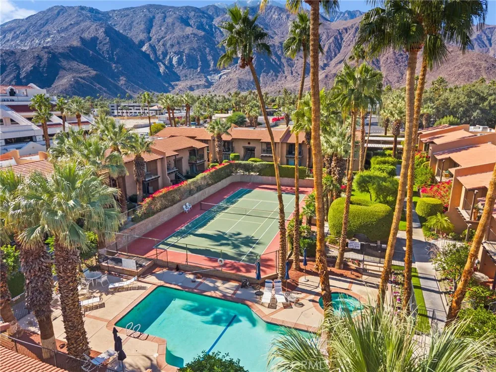 291 E Mel #232 Palm Springs, CA 92262