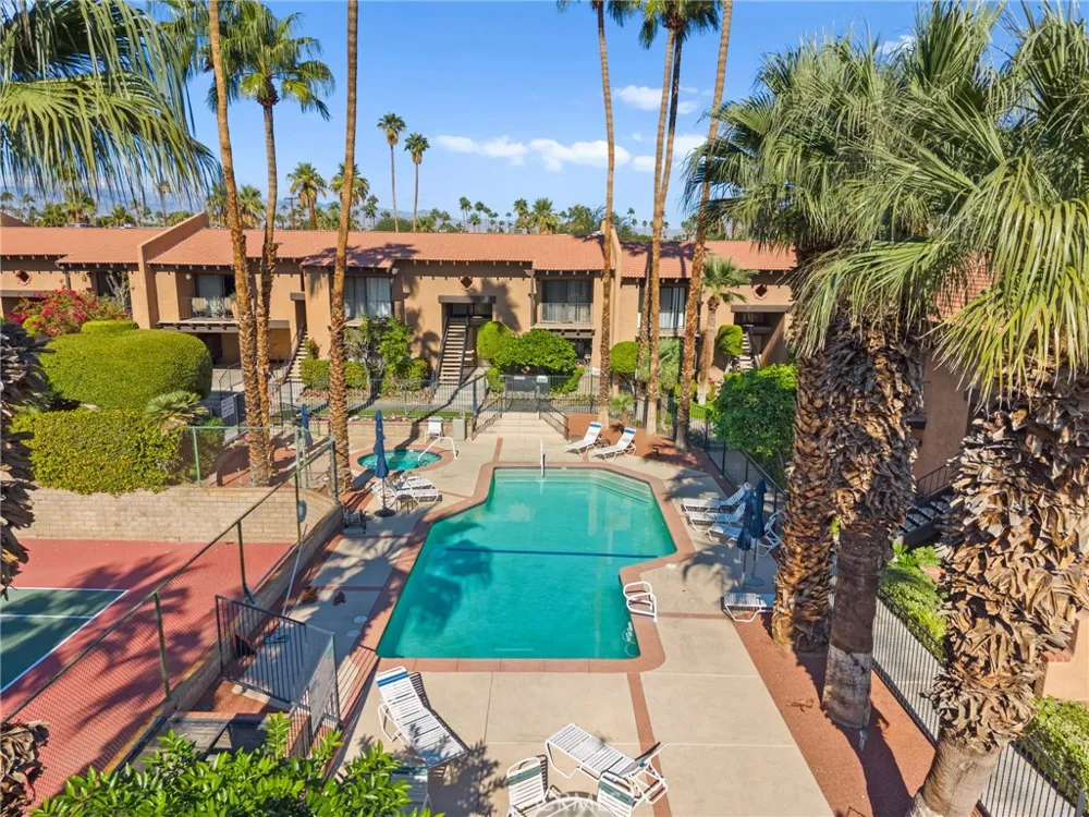 291 E Mel #232 Palm Springs, CA 92262
