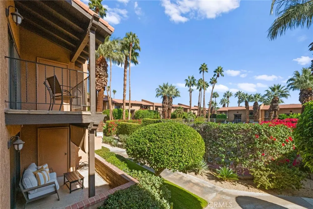 291 E Mel #232 Palm Springs, CA 92262