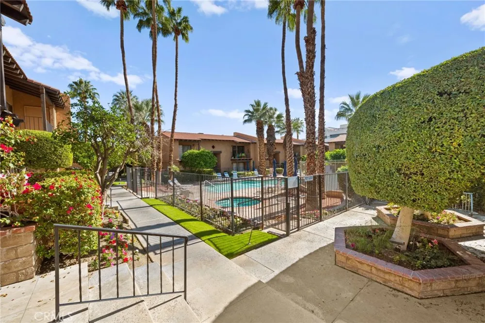 291 E Mel #232 Palm Springs, CA 92262