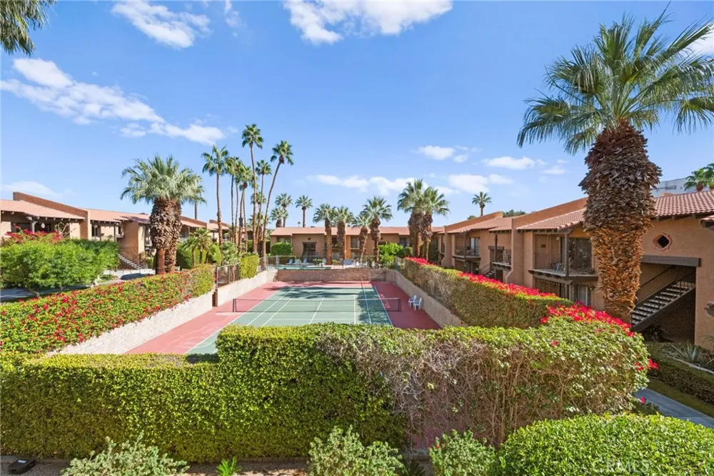 291 E Mel #232 Palm Springs, CA 92262