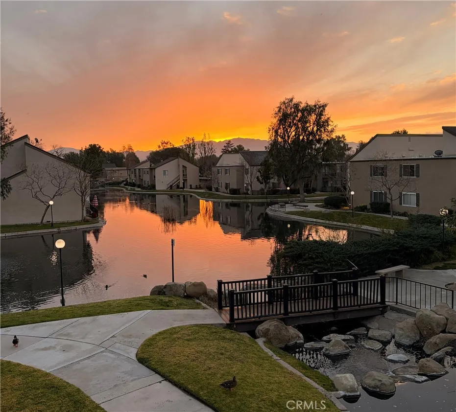 24518 Nicklaus Drive #O10 Valencia, CA 91355