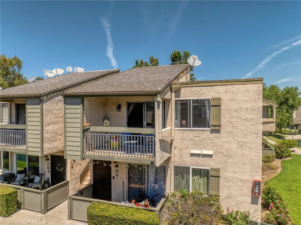 24518 Nicklaus Drive #O10 Valencia, CA 91355