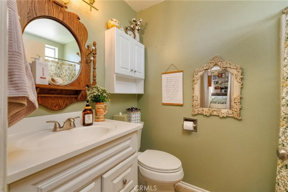 24518 Nicklaus Drive #O10 Valencia, CA 91355