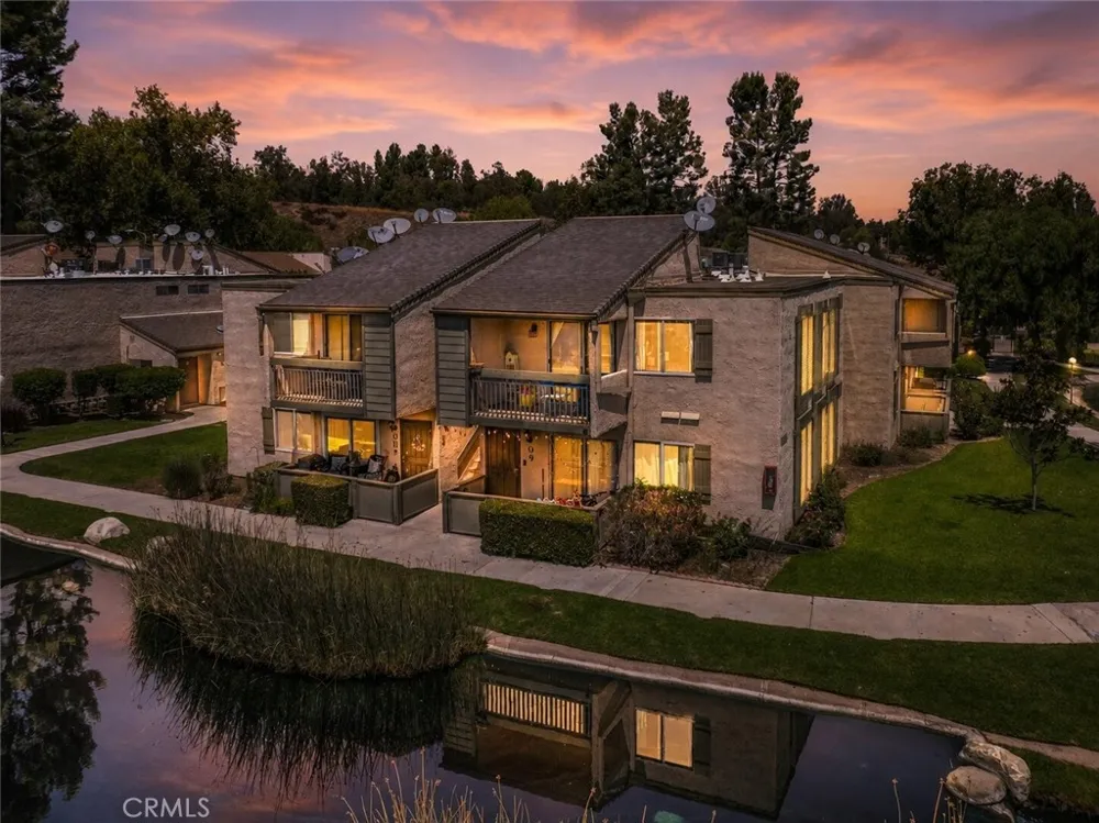24518 Nicklaus Drive #O10 Valencia, CA 91355
