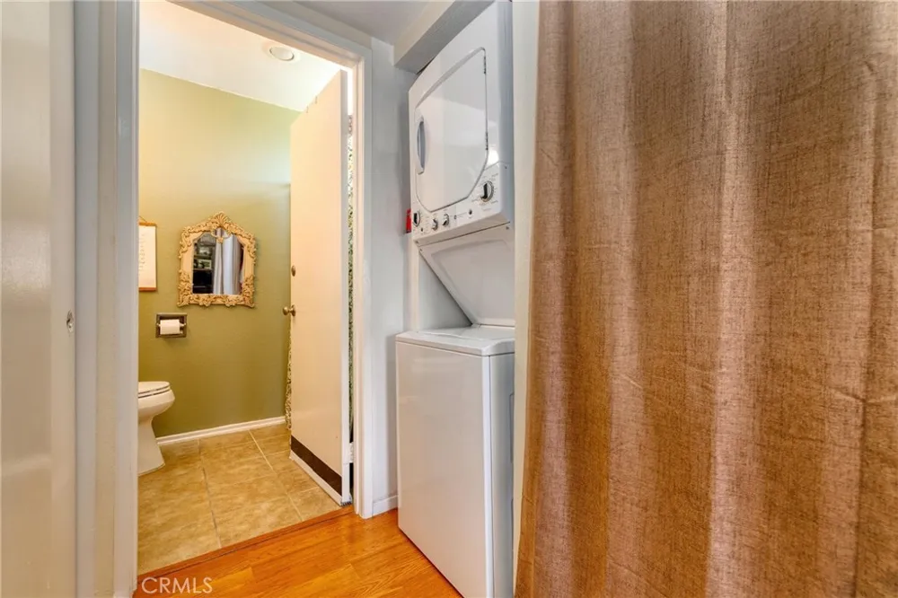 24518 Nicklaus Drive #O10 Valencia, CA 91355