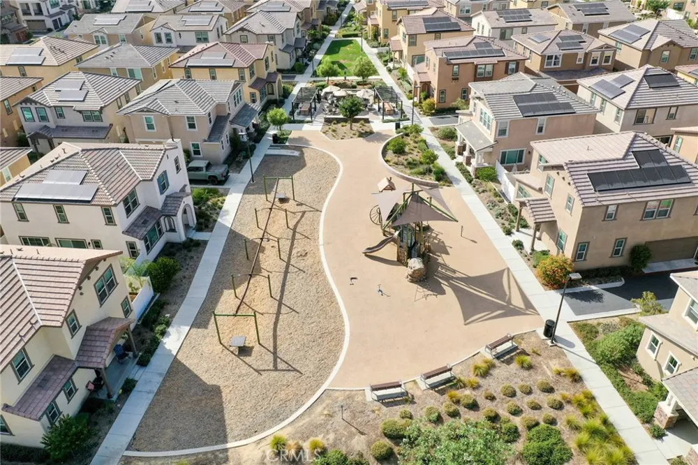 40262 Birchfield #157 Temecula, CA 92591