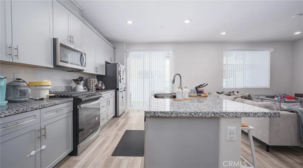 40262 Birchfield #157 Temecula, CA 92591