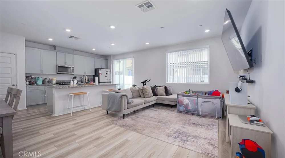 40262 Birchfield #157 Temecula, CA 92591