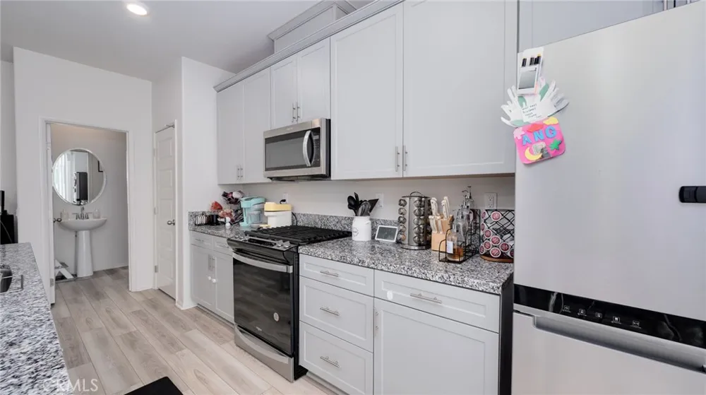 40262 Birchfield #157 Temecula, CA 92591