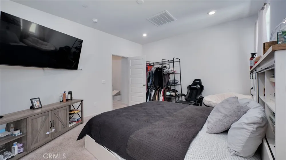 40262 Birchfield #157 Temecula, CA 92591