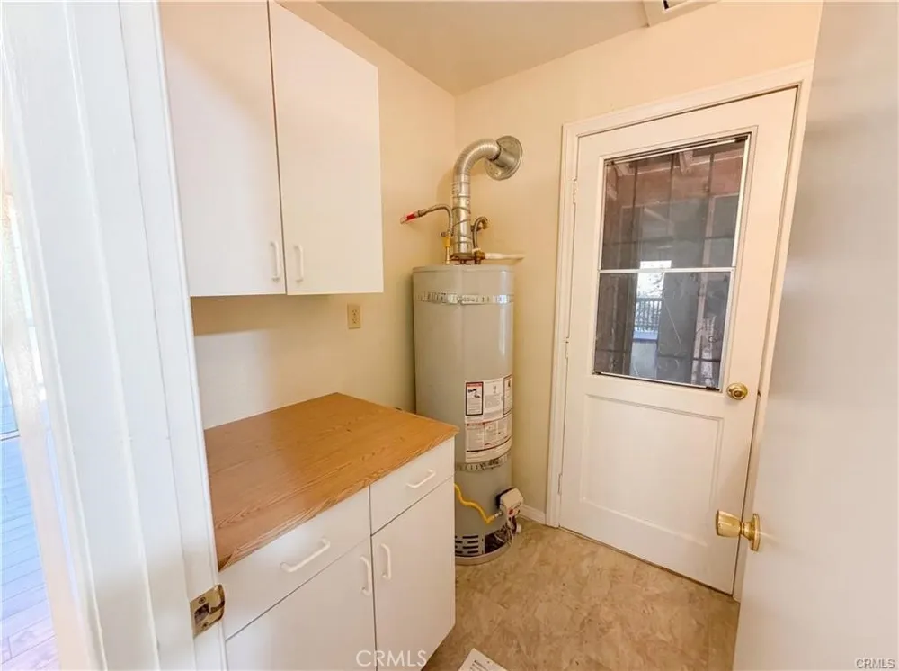 21778 Ridge Cedarpines Park, CA 92322