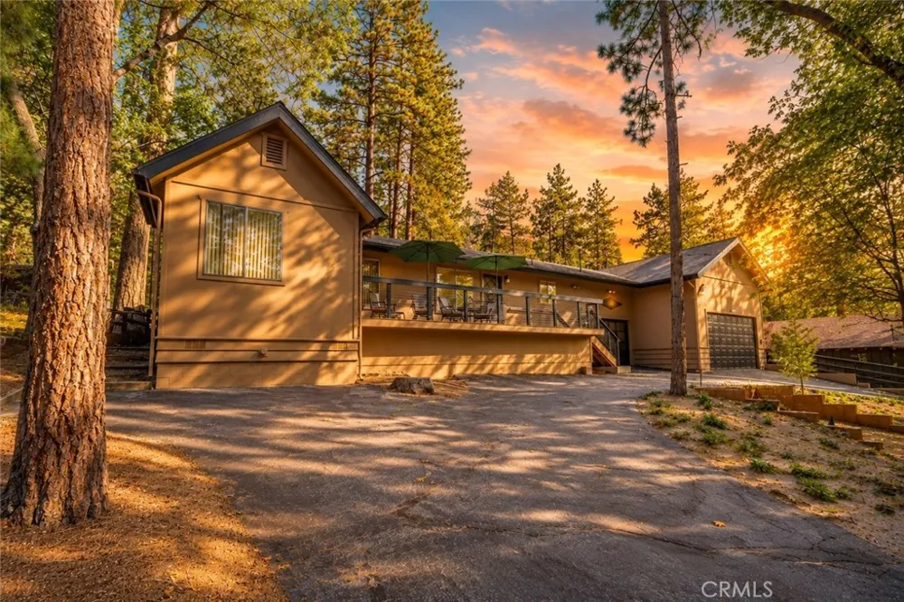 25220 Rim Rock Idyllwild, CA 92549