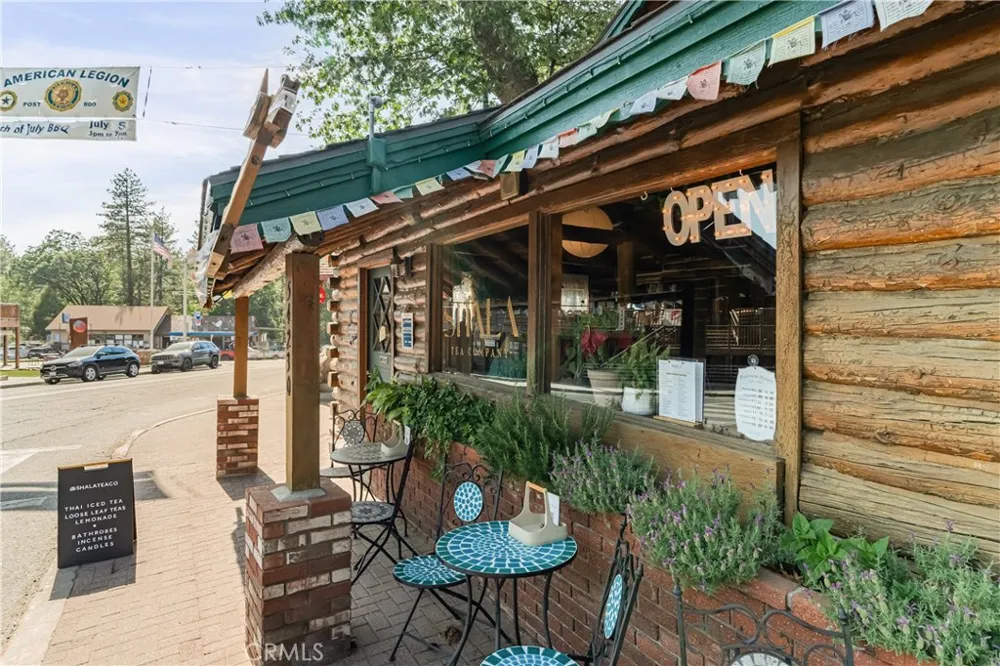 25220 Rim Rock Idyllwild, CA 92549