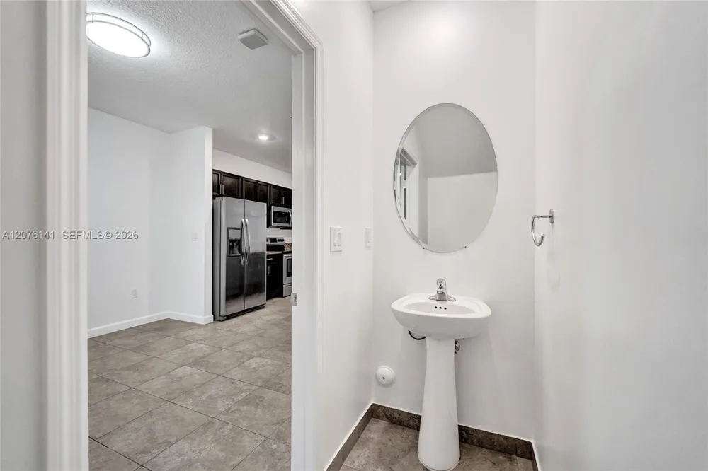 2805 SW 17 Avenue #0 Fort Lauderdale, FL 33315