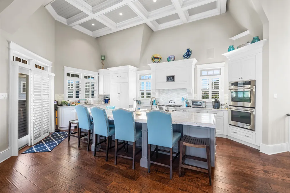 25 100th Street Stone Harbor, NJ 08247